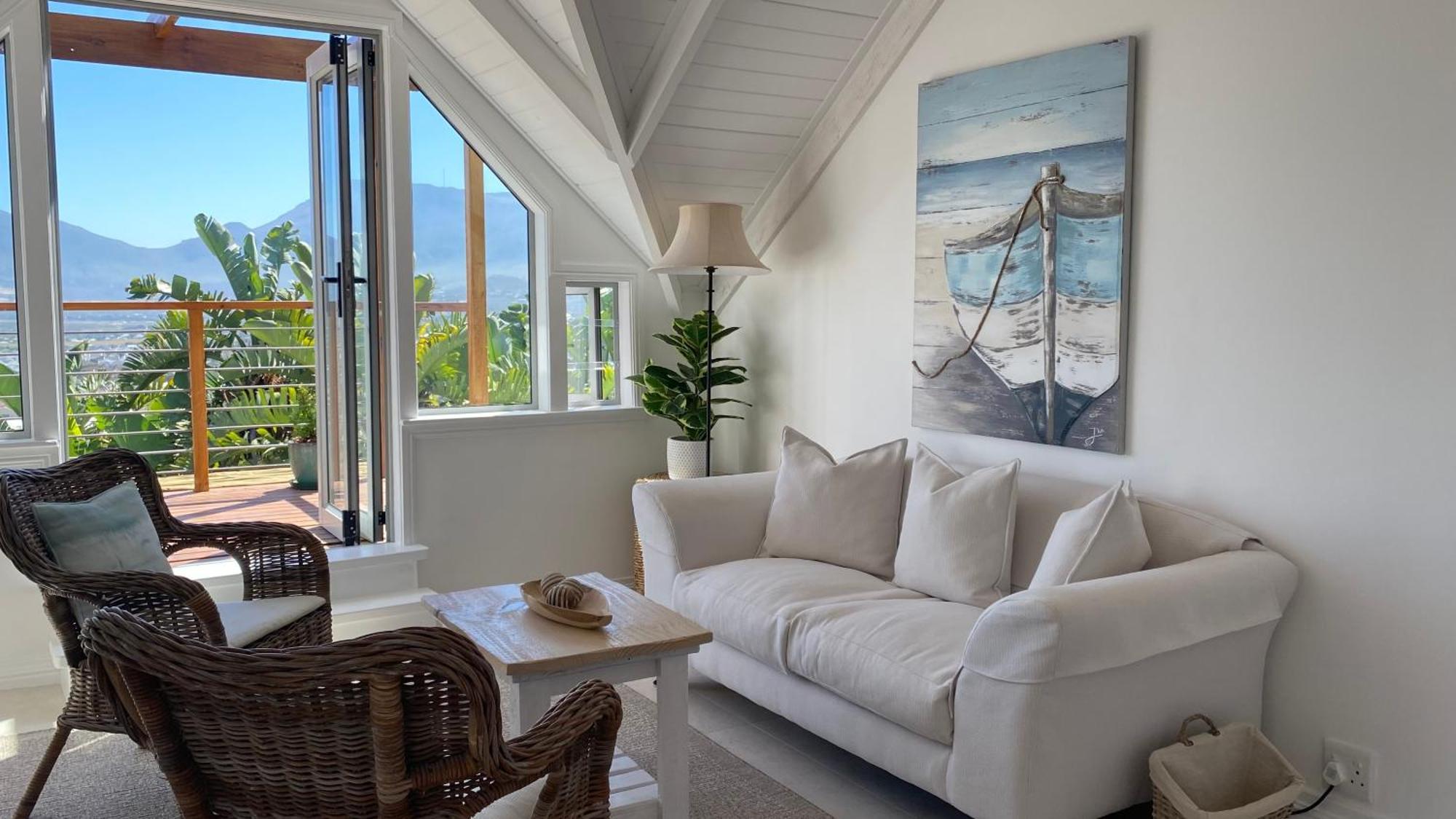Apartment African Violet - Loft Living Noordhoek